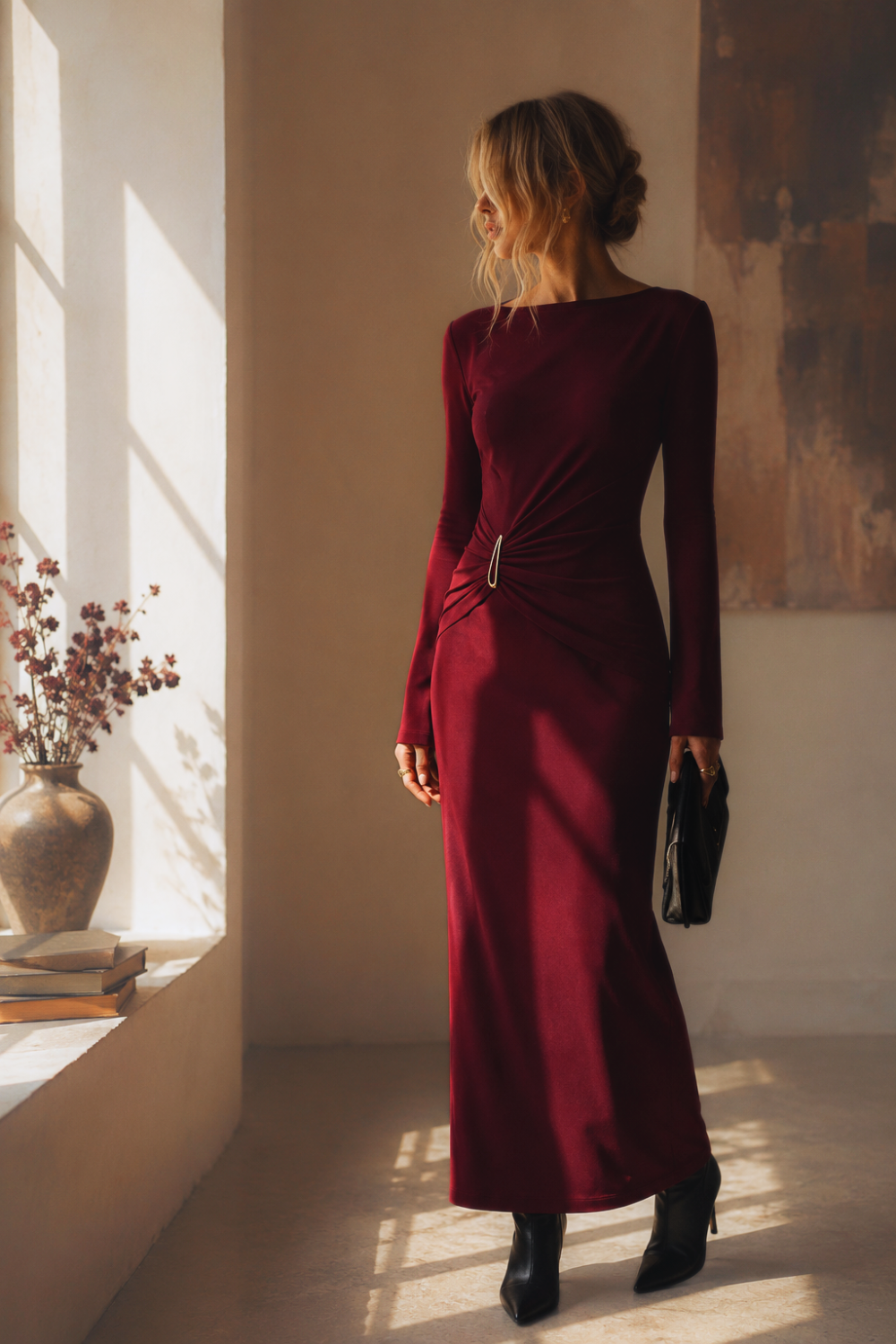 Elegant Burgundy Maxi Dress